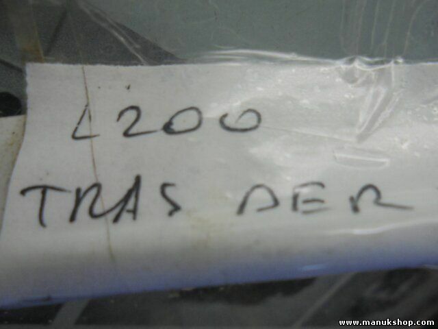 Serratura porta posteriore destra Mitsubishi L 200 K7_T, K6_T 2.0 1996/06-2007/