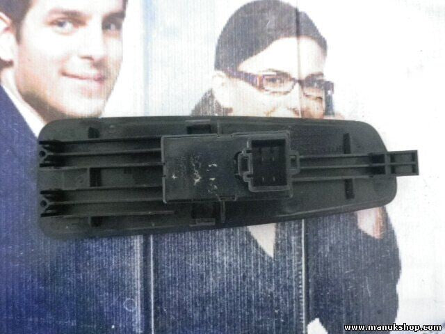 mando botonera elevalunas Ssangyong Rexton RX 85840-08000 8584008000 S00922800