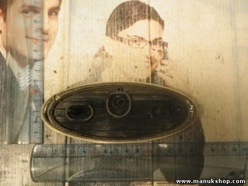 Emblema trasero Ford Focus 3M51425A52AB 3M51-425A52-AB 3M51 425A52 AB