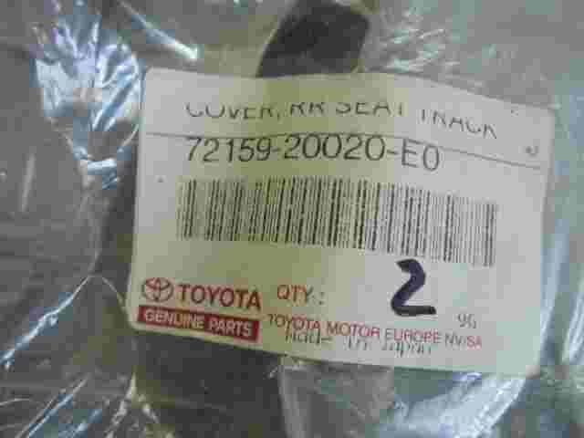 Seat Track Cover Rear Toyota Avensis 7215920020E0 72159-20020-E0