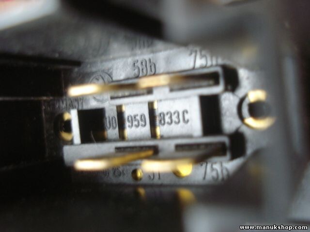 Interruptor apertura tapa depósito Skoda Octavia 1U2 1U0959833C 1U0 959 833 C