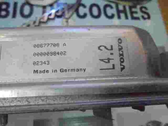 Centralita Volvo L4.S60 S80 V70 08677708A 08677708 A 0000098402 BOSCH 0281010319