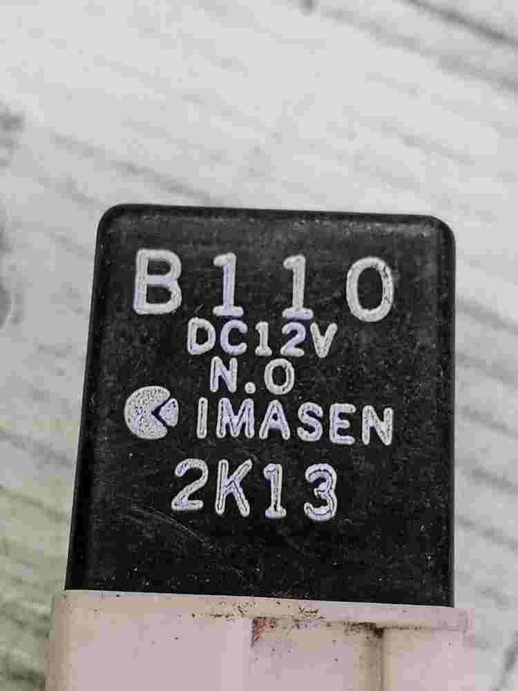 Relè ventola radiatore Mazda RX-8 MPV Premacy B110DC12V B110 DC12V