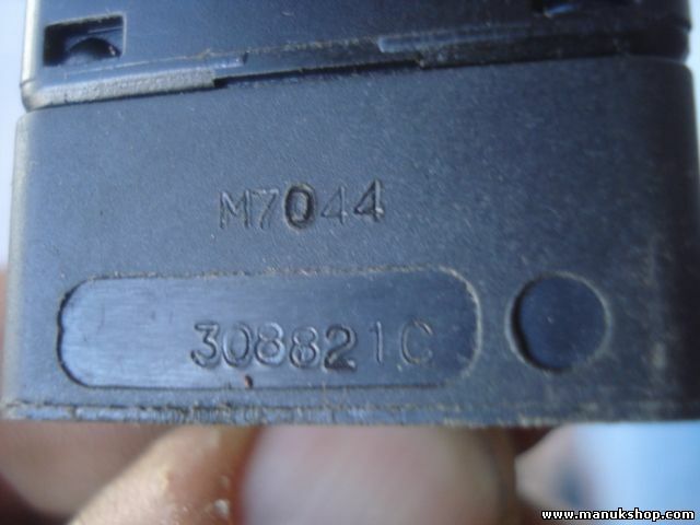 Interruptor de emergencia Renault Kangoo BJ..97 308821C A3017 25177 25174