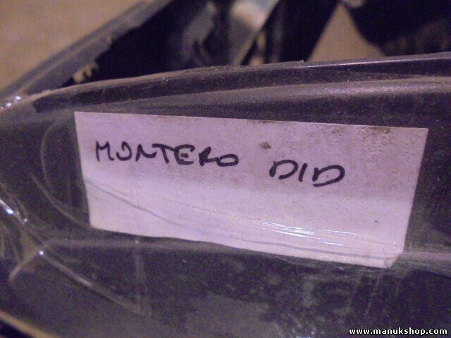 Salpicadero Mitsubishi Montero Pajero MB652121 LHD