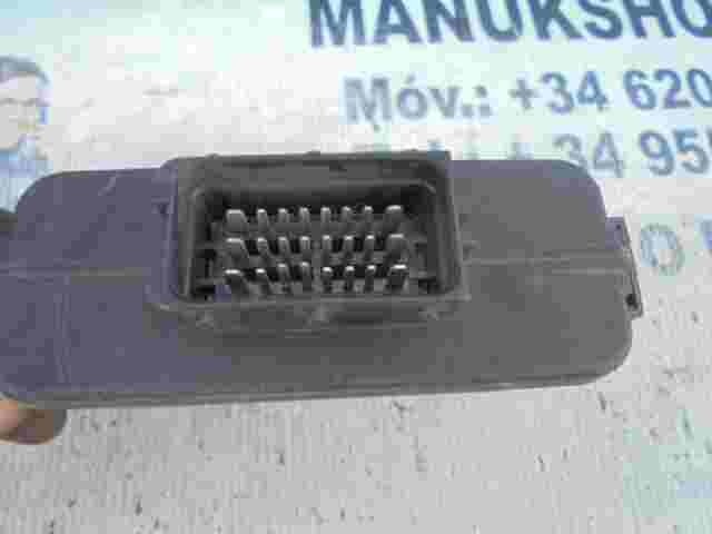 Ordenador de control del cuerpo Toyota Prius DE817010G 67R011002 110R001001