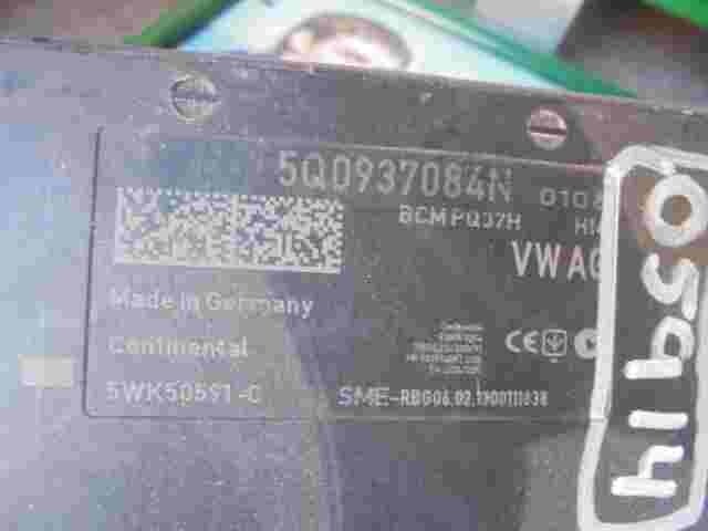 Scatola fusibili relè VW Golf MK7 Audi A3 5Q0937084N BCMPQ37H 5WK50591C