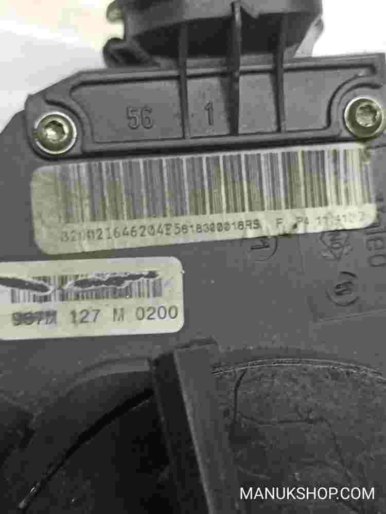 Mando de luces intermitentes Palanca del limpiaparabrisas Renault 82002164620