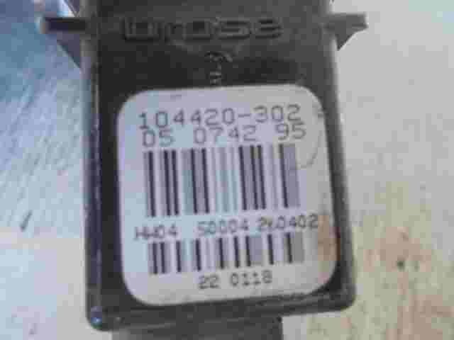 Centralita de elevalunas VW Skoda Octavia 104420302 BROSE 05074295 HW04 S0004