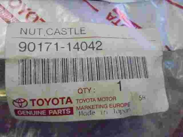 Castle Nuts Toyota Lexus GX 460 GX470 9017114042 90171-14042.