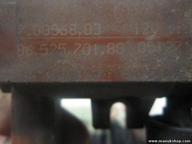 Válvula EGR Citroen Peugeot 9652570180 96 525 701 80 70096803120 05T27