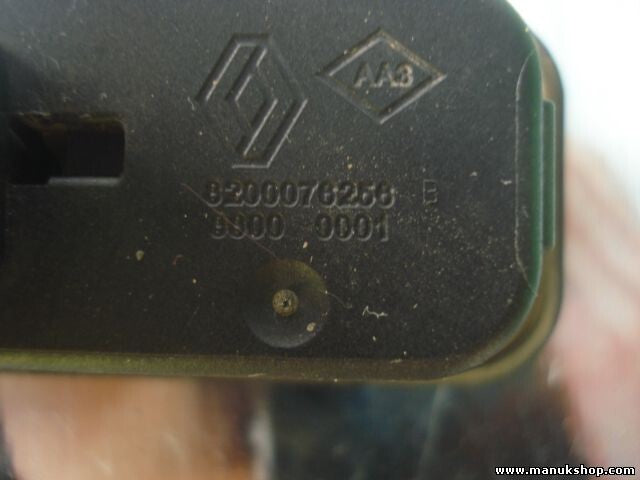 Puerta trasera del interruptor Renault Modus Clio Twingo Megane 8200076256