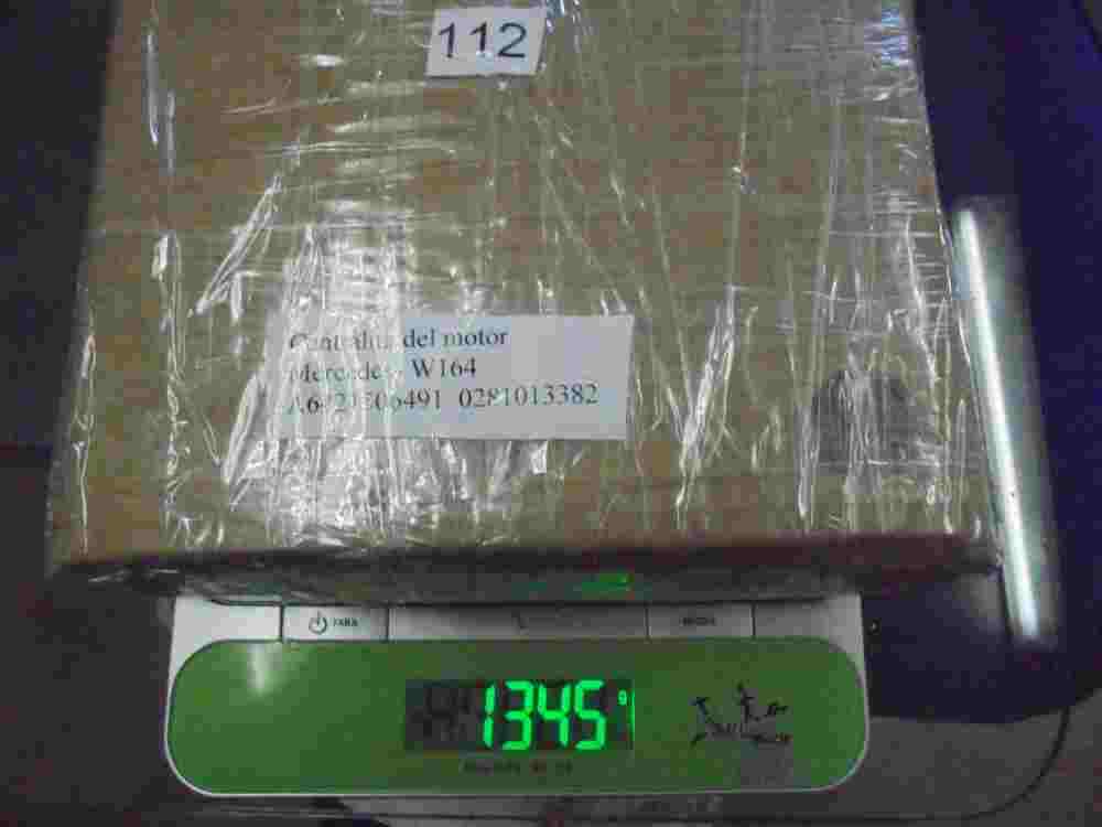 Centralita Mercedes-Benz M-Klasse W164 A6421506491 Q01 FD06M04 BOSCH 0281013382