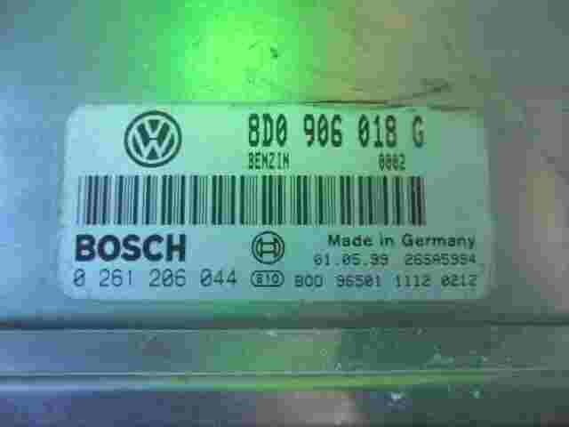 Centralita Volkswagen Passat B5 Audi A4 8D0906018G 8DO906018G BOSCH 0261206044