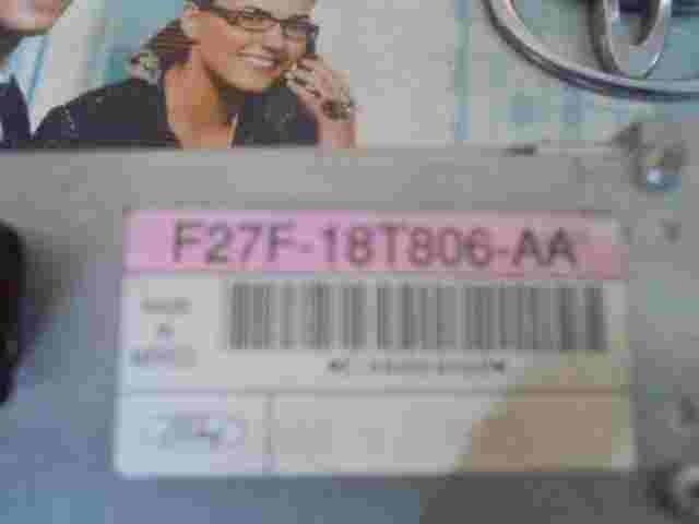 Amplificador Ford Explorer F27F18T806AA F27F-18T806-AA