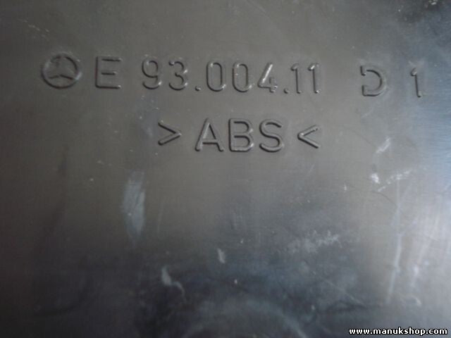 Compartimiento de almacenamiento de la consola central Mercedes S210 E9300411