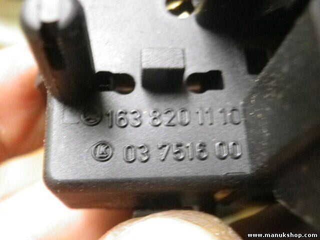 mando botonera elevalunas Mercedes-Benz W163 ML320 1638201110 163 820 11 10