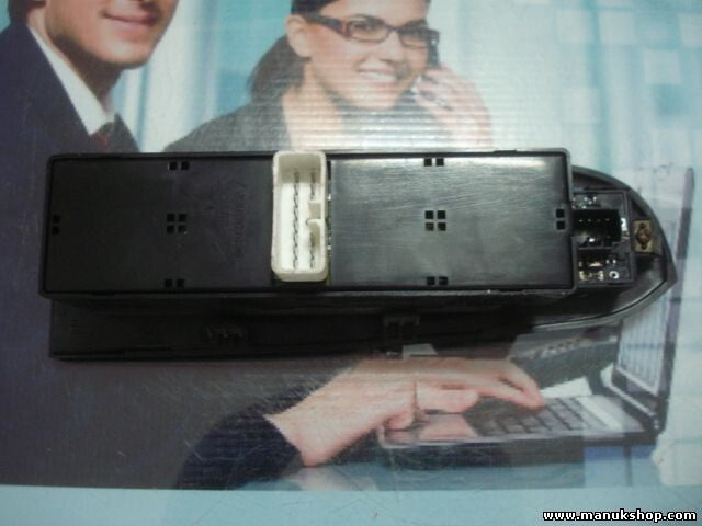 mando botonera elevalunas Trajet 620W03030 621W02250 93540-3A000 935403A000