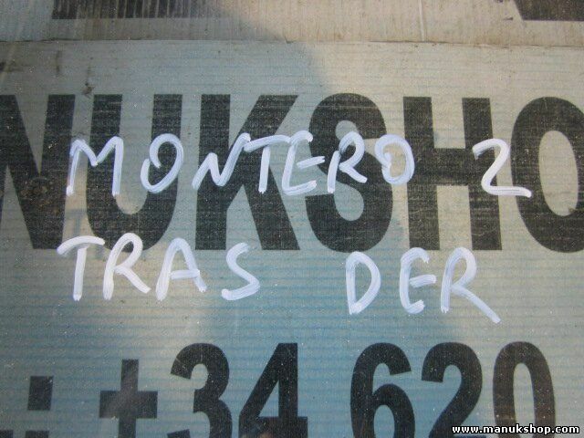 Mitsubishi Pajero Montero 2 43R00033 triangolo vetro posteriore destro