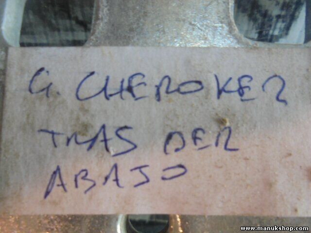 Bisagra de la puerta trasera derecha abajo Jeep Grand Cherokee WJ WG 55135575AC