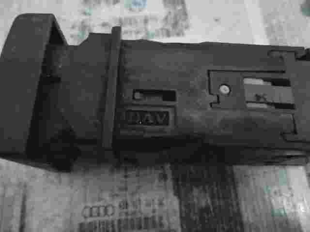 Interruptor de emergencia warning Citroen Saxo DAV VALEO