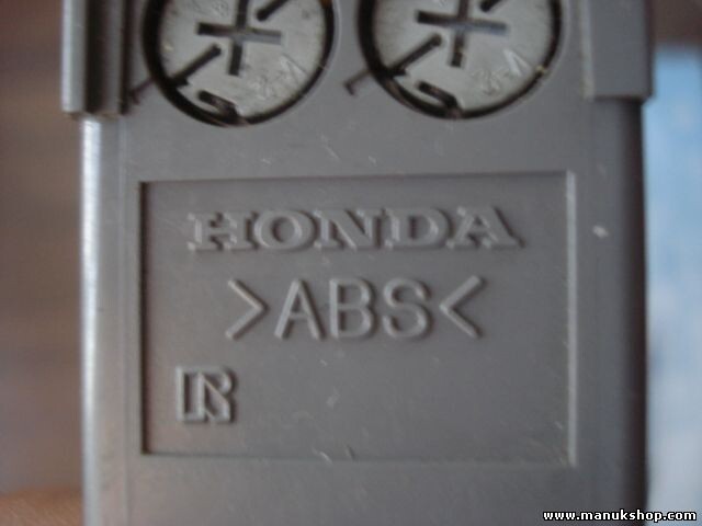 Interruptor Luneta Trasera Desempañador Honda Civic EJ9 2001 9961H61 996-1H-61