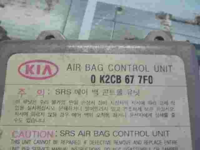 Airbag Centralita KIA Carens I G13021 0K2CB677F0 0 K2CB 67 7F0 SREBAMXYAA0104