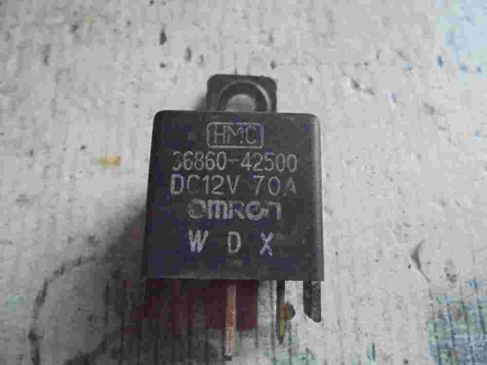 Recocido controlador Glow relé enchufe Hyundai H-1 OMRON 3686042500 36860-42500