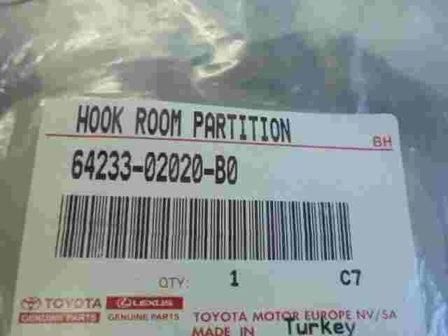 Hook Room Partition Toyota Auris E180 Corolla 6423302020 6423302020B0