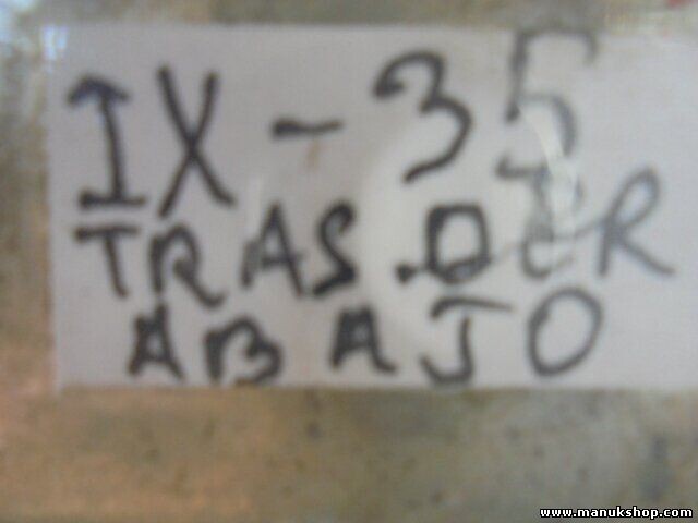 Bisagra de la puerta trasera derecha abajo Hyundai ix35 1.7 99 KW, 135 PS