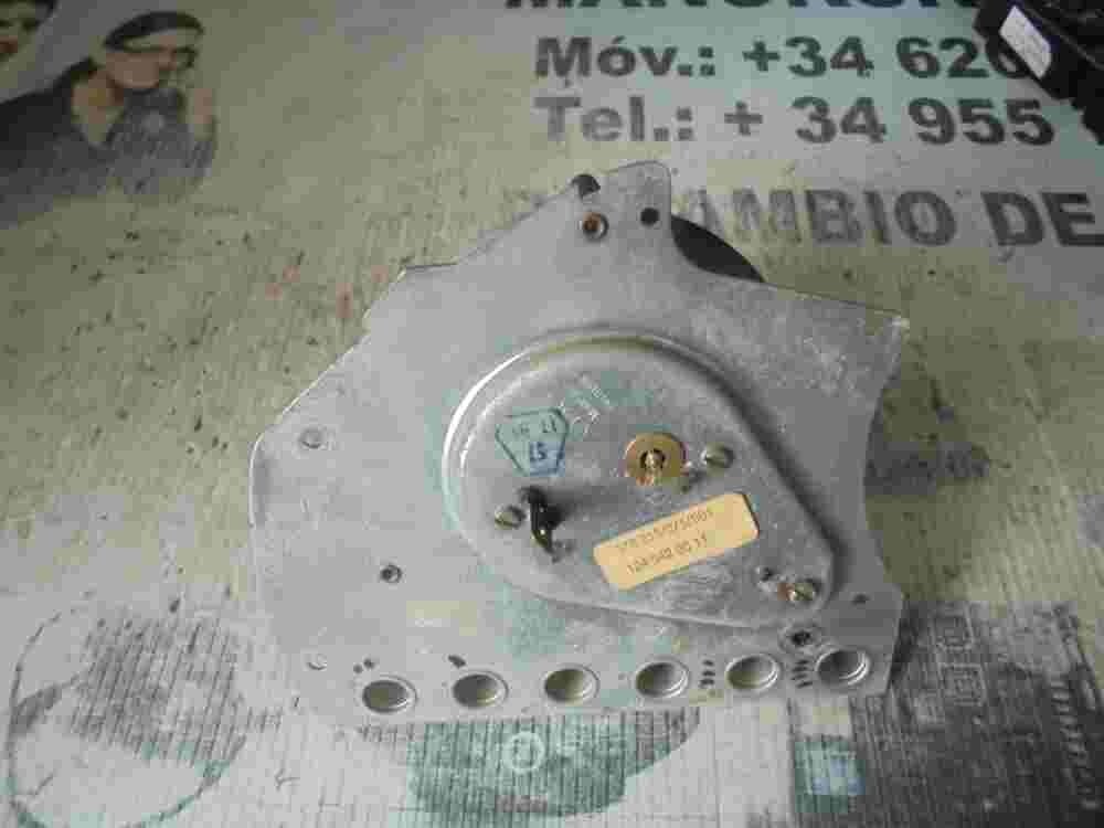 Reloj analógico Mercedes-Benz W124 370218075001 1245420011 1245437321 1245402448