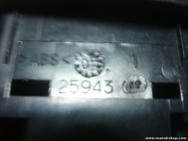 mando botonera elevalunas Citroen C2 C3 Peugeot 96605364XT 96605364 XT PA66GF30