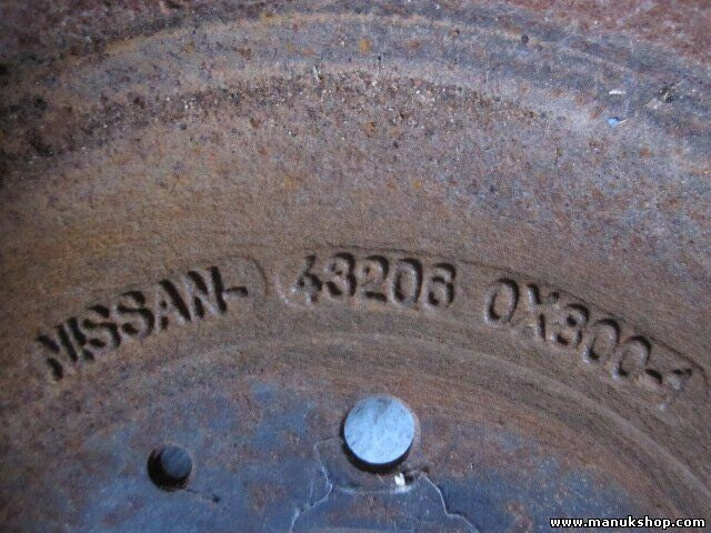 Disco de freno trasero Ford Maverick Nissan Terrano II 432060X8001 432060X800