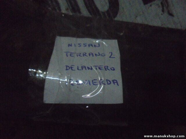 Brazo de suspensión delantera izquierda Nissan Terrano T2 II R20 2.7 SE 1993-96