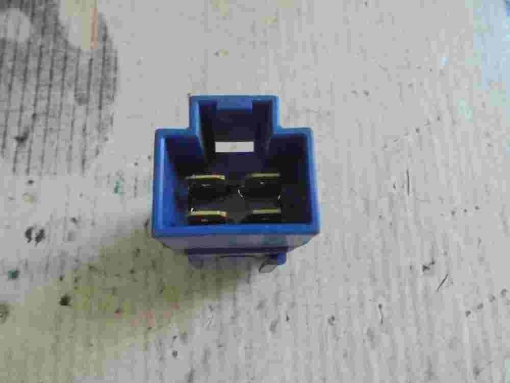 Relé Nissan Primera 25230C9940 25230 C9940 OMRON 0220D0