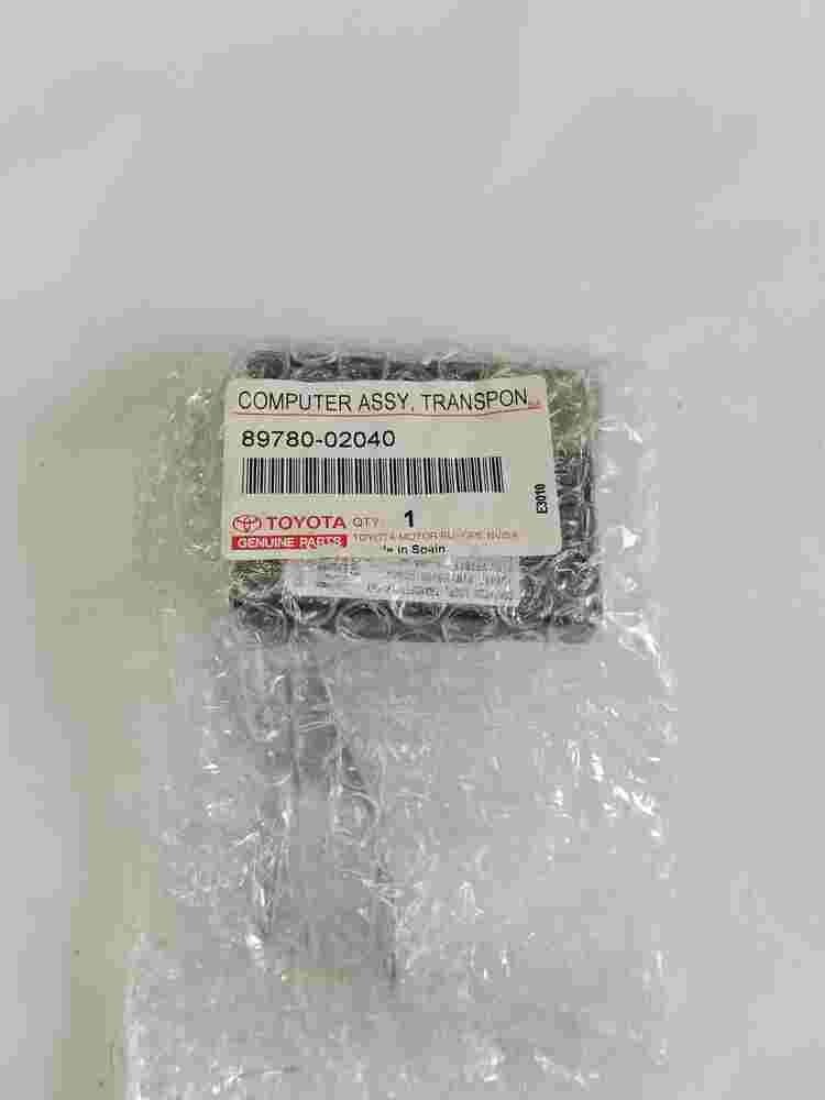 Unidad de control del inmovilizador Toyota Auris (E150) 8978002040 89780-02040