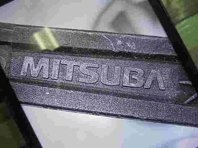 Brazo del limpiaparabrisas trasero Toyota Corolla E11 Mitsubishi 39873