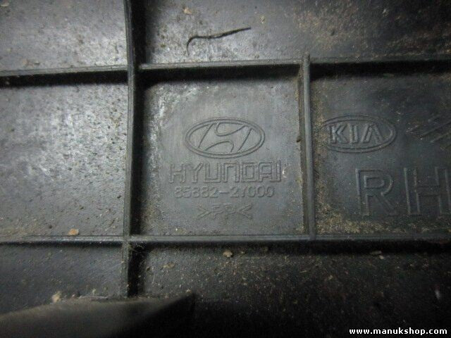 Moldura delantera derecha Hyundai ix35 2.0 CRDi 858822Y000 85882-2Y000