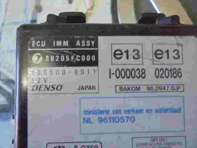 Controllo unità di allarme immobilizzatore modulo Subaru 88205FC000 1555000011