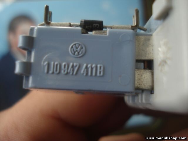 Luz de advertencia de puerta VW Volkswagen 1J0947411B 1J0 947 411 B 1JO947411B