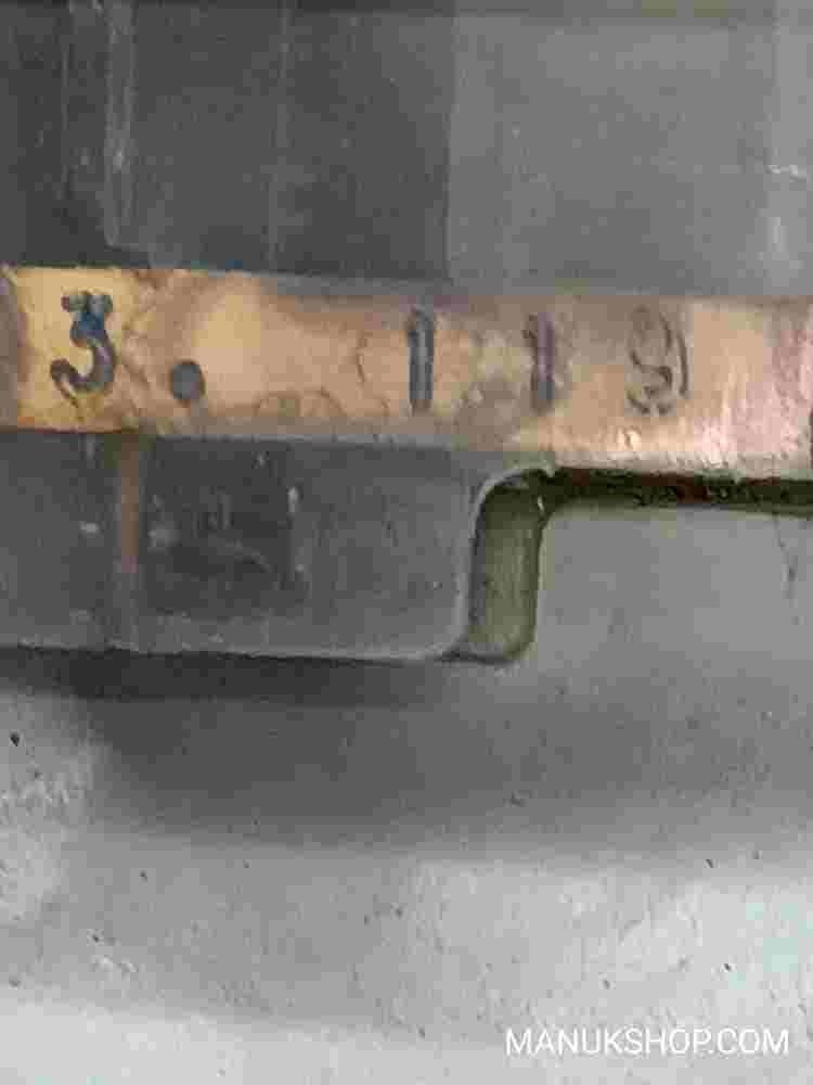 Luz Lectura Interior Mercedes-Benz W123 W126 HELLA 1268201001 126 820 10 01