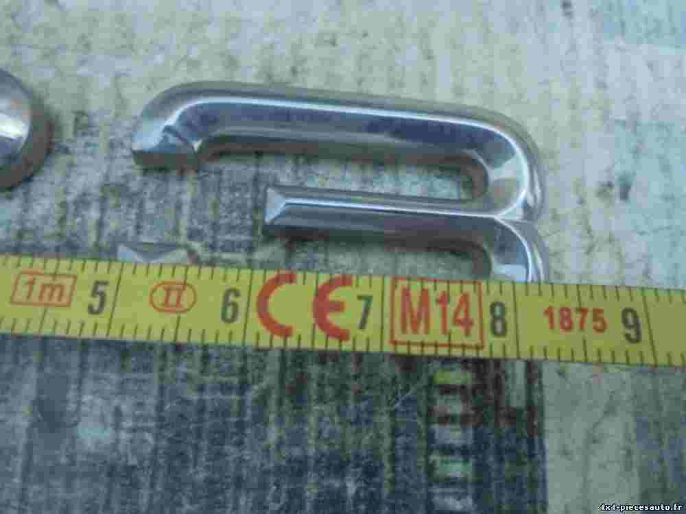 Emblema Audi 80 90 100 2.3 8.5cm