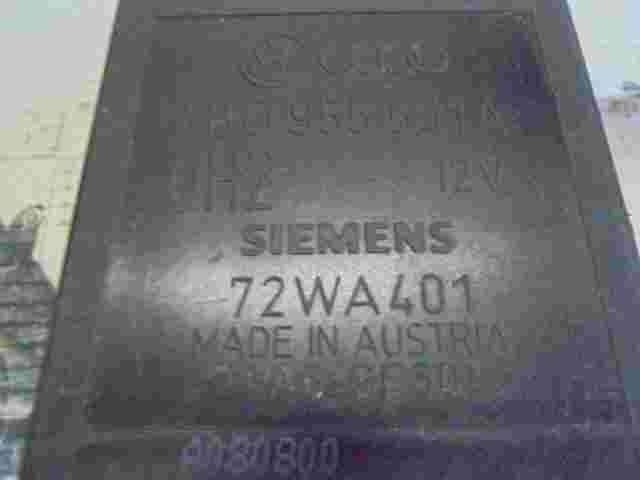 Tergicristallo relè Audi A4 B5 Passat B5 4B0955531A 4BO955531A 72WA401 n. 377