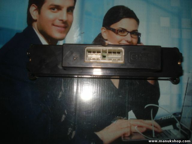 Reloj Digital Interruptor de emergencia Kia Sportage 1999 0K08B64270