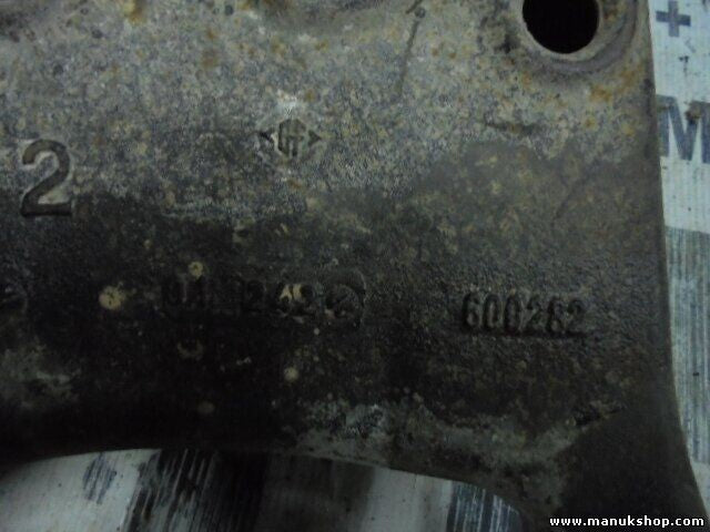 Brazo de suspensión trasera derecha Renault Scenic 1.9 DCi RX4 7701472660 600288