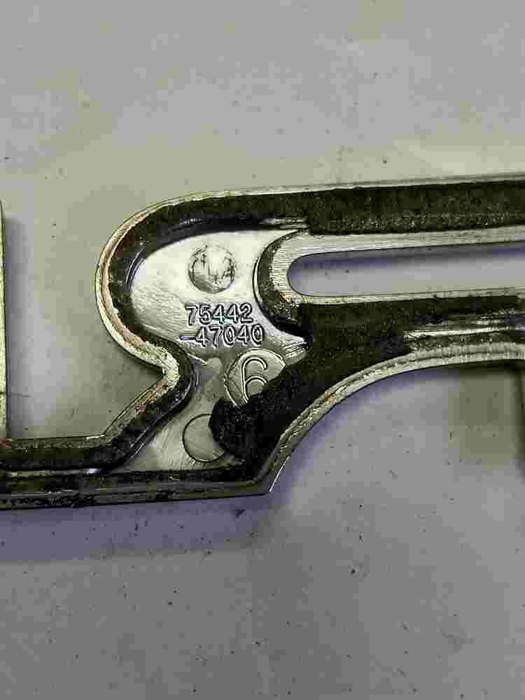 Emblema Toyota Prius 7544247040 75442-47040 18cm.