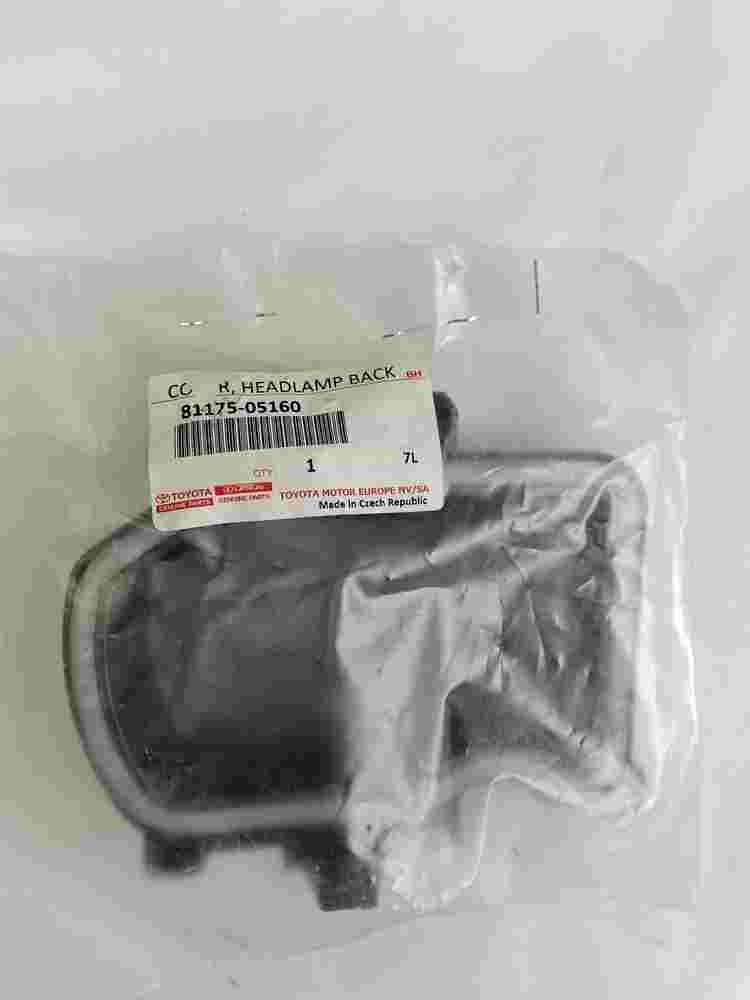 Cover Headlamp Back Toyota Avensis II 8117505160 81175-05160