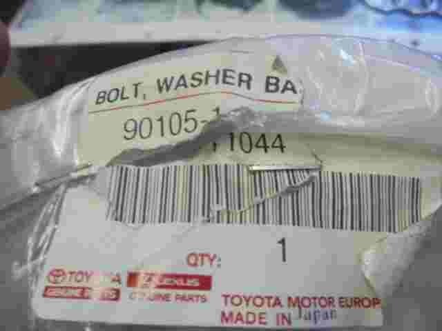 Bolt Washer Based Toyota Land Cruiser Prado 120 Lexus GX470 9010511044