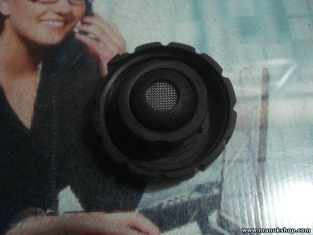 Tapon agua de refrigeración Mercedes-Benz E240 W210 2105010315