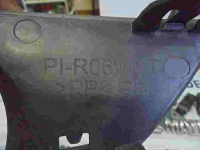 Griglia radiatore destra Grand Scénic II (JM) MPV (RH) PIR06WYT PI-R06WYT